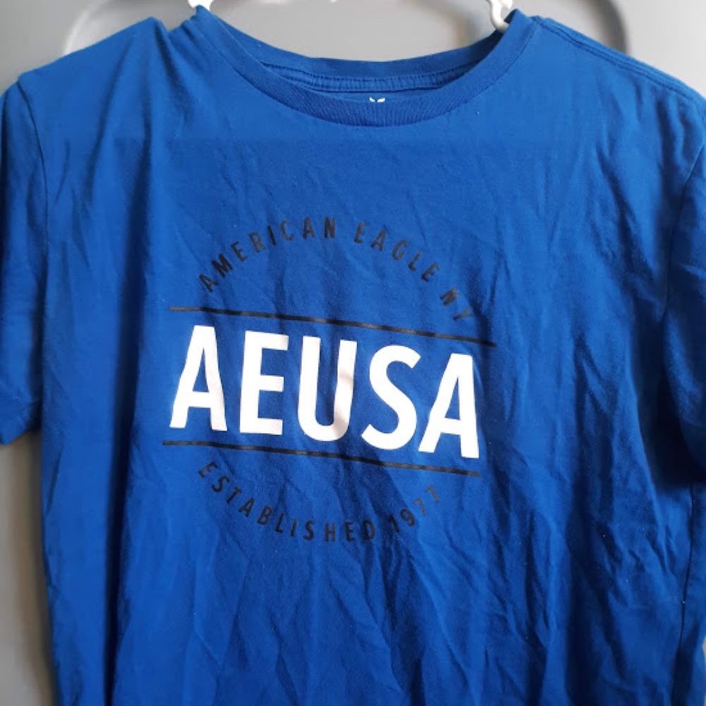 American Eagle T-shirt